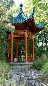 Ausführung von baumfällungen, bodenarbeiten, holzbau, pflanzarbeiten, pflasterarbeiten, schnittarbeiten, zaunarbeiten und. Chinesischer Garten Der Chinesische Garten Vom Duisburger Zoo Duisburg