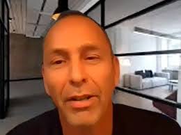 Norman Gentry's Instagram, Twitter & Facebook