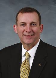 NC Man Ch 5 NC Legislature 504.indd