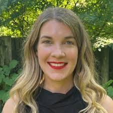 Stacey Pittman's Instagram, Twitter & Facebook