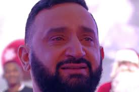 Creator chose not to use archive warnings. Cyril Hanouna A Fondu En Larmes A Touche Pas A Mon Poste