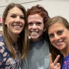 Natalie Merrill (@natmer13)