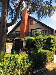 In nur 4 minuten entfernung befindet sich die nächste bushaltestelle, von der es nur 4 stationen bis. Haus Zum Verkauf Dahlemer Weg 145a 14167 Berlin Zehlendorf Zehlendorf Mapio Net