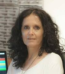 Escuela Universitaria de Artes