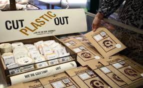 The plastic free revolution is well under way, and we're all making those small changes where we can. Britain S First Plastic Free Supermarket Opens In London