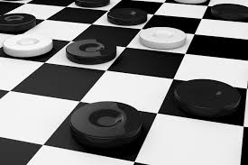 You can make your first move at that time or wait. 7 Trustworthy Sites To Play Internet Checkers For Free Lovetoknow