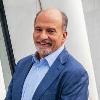 Ian Crum's Instagram, Twitter & Facebook