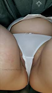 Upskirt chubby asian - ThisVid.com