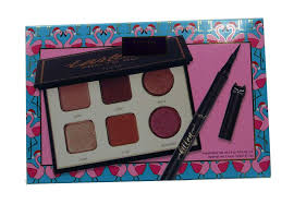 Tarte pro remix amazonian clay palette £19 + £8. Tarte Tarteist Pro To Go Palette And Kitten Liquid Eyeliner Pencil Amazon De Beauty