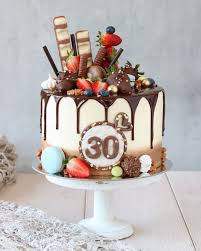 Monika Triebenbacher Auf Instagram Vanille Schokoladen Biskuit Mit Erdbeeren Mascarpone Creme In 2020 Krustenbrot Kuchen Torte Kindergeburtstag Kuchen