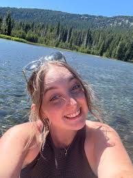 Aaron Vanderwaal's Instagram, Twitter & Facebook