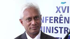 Rene Tavares's Instagram, Twitter & Facebook