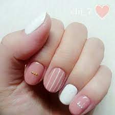 短い爪もほっそりお洒落に見える 縦ラインを強調したデザイン3選 nails manicure my nails