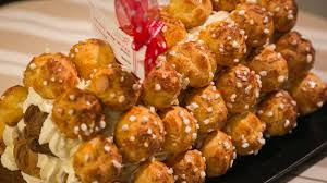 Gaufres De Liege Et Buche De Noel