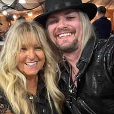 I was seeing if there was anybody that would know of a place to cut firewood