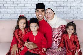 Shakira nunca me acuerdo de olvidarte (shakira 2014). Raya Family Portraits Alif Satar Shadila Halid Malaysia Wedding Photographer And Videographer Stories My
