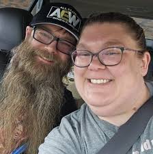 Your Barefoot Neighbor added a...