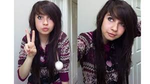 A fringe cut has a section of hair that's cut and styled over the front hairline, covering part or all of the forehead. How To Cut Your Own Hair Layers Side Swept Bangs Side Fringe Scene Emo Bangs Tutorial Youtube