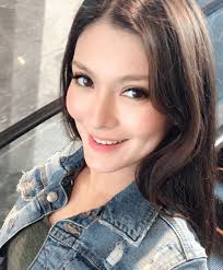 Calvin jones, ~96maurica smith, ~29carla bess, ~45. 10 Perkara Korang Mungkin Tak Tahu Fasal Mona Allen Isteri Pekin Ibrahim Yang Cantik Molek Soya Lemon