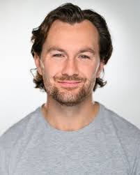 Aaron Mackenzie's Instagram, Twitter & Facebook