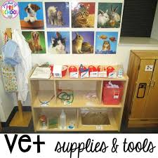Vet Animal Hospital Dramatic Play Pocket Of Preschool Dramatic Play Preschool Dramatic Play Dramatic Play Themes