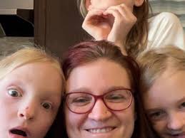 Fundraiser for Jael Axtell by Lydia Sellers : Jael and family