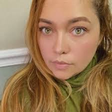 Karla Conrado's Instagram, Twitter & Facebook