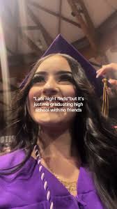 Graduating High School Alone: My Class of 2024 Experience