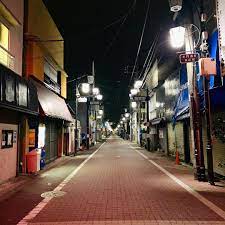 深夜街道 東京 日本 toyko japan street midnight internship beautiful explore discover tourist traveling landsca explore japan japan explore