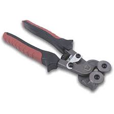 Two replaceable carbide cutting wheels. Marshalltown Glass Tile Nipper 8 203mm Tile Saws Nippers Screwfix Com
