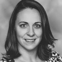 Tara Goldstein's Instagram, Twitter & Facebook