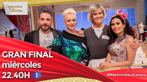 La cadena pública ha anunciado el próximo retorno del talent show de modistas con su cuarta edición. Toni Maestros De La Costura 2 Home Facebook