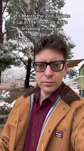 It's March 2nd & it was snowing in Tucson, AZ ##tucson##tucsonsnow##tu...