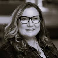 Robin Korn's Instagram, Twitter & Facebook