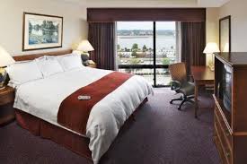 Guestroom Hotels In Davenport Radisson Hotel Hotel Hotels Room