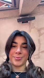 Sarah Mallard's Instagram, Twitter & Facebook