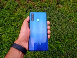 Vivo Z1 Pro Preview and Hands-On: A Rs ...