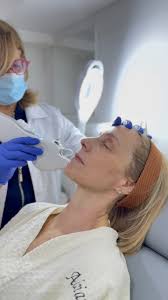 Puedo asegurarles en base a nuestra experiencia de más de 200 pacientes  tratados y más de 22 años en el campo de la Medicina Estética, que Vivace  es al día de hoy