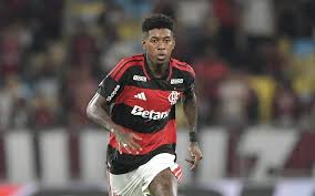 Torcedores do Flamengo avaliam estreia de Vitão: 'Dúvida nenhuma'