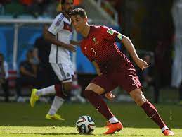 Learn vocabulary, terms and more with flashcards, games and other study tools. Spielanalyse 4 0 Dfb Elf Legt Dank Mullers Dreierpack Furios Los Deutschland Portugal 4 0 Vorrunde 1 Spieltag Weltmeisterschaft 2014 Kicker