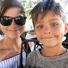 The cruel intentions actress posted that she has been diagnosed with multiple sclerosis in a candid instagram post on saturday.watch full episodes. Ojai 20170708 Selma Blair Instagram Map Galuxsee
