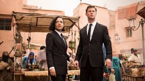 Rafe spall lleva en activo 16 años, a lo largo de los cuales ha participado en 15 películas que el mib crece 'men in black': Men In Black International Netflix