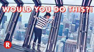 We had a few extra hours on a sunday and decided to go. Tilt At 1000 Feet Up 360 Chicago John Hancock Observatory Youtube