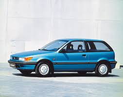 Mitsubishi colt is a nameplate from mitsubishi that has been applied to a number of automobiles since 1962. Mitsubishi Colt 3 Doors Spezifikationen Fotos 1988 1989 1990 1991 1992 Autoevolution In Deutscher Sprache