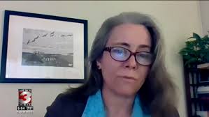 SIULAW Prof. Jennifer Brobst, discusses the use of lethal force by a police  officer with local ABC affiliate, WSIL TV3, in this story about the  shooting of a robbery suspect in Mt.