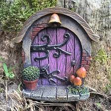 Elfenfiguren & gnomfiguren zur lustigen gestaltung und dekoration von ihrem geschäft & restaurant ✓ für den außenbereich und innenbereich verwendbar ✓. Miniatur Hobbit Pixie Elfe Fairy Tur Baum Garten Home Decor Fun Schrulliges Geschenk Figur Mini Garten Marchenbaum Diy Feengarten