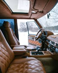 Perfect Landrover Rangerover Rangeroverclassic Rangeroveroffroad Landroverlife V8 Rrc Range Rover Range Rover Interior Range Rover Classic