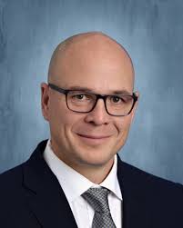 STUDENTS PHOTOBOMB BOARD PHOTO