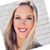 Tiffany Doss's Instagram, Twitter & Facebook