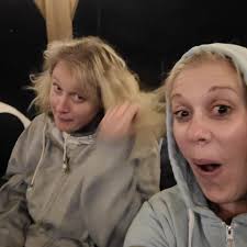 This past weekend we had 2 spa parties 🥳 🎉 1 surprise party in Springvale  at the most beautiful house and 1 girls night in downtown Portland in a  super cool (yet